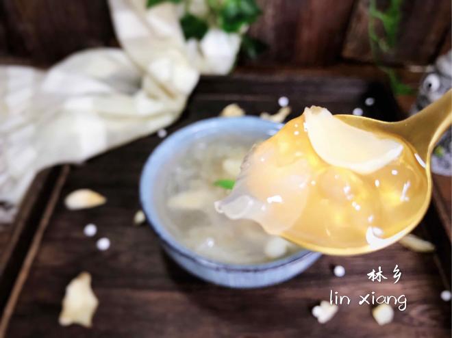 百合银耳西米露