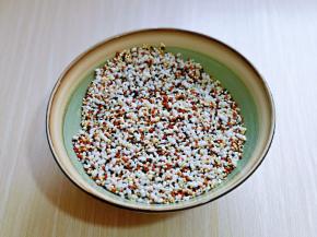 泡好的两种米混合再一起。