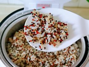 颗颗饱满，粒粒分明，口感特别好。