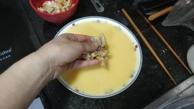 平均放入花蛤肉