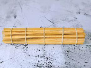 再把席卷起来，适当用点力，卷的紧一点才好吃。