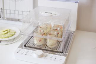 启动蒸箱，蒸半小时即可。