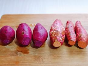 紫薯与红薯无需去皮，洗干净，切去两头尖部。
