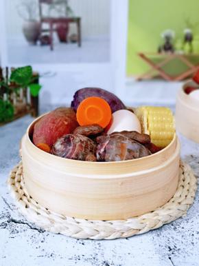 近看，粗粮之美、营养丰富。