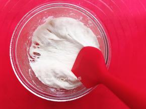 发至涨发至有许多泡泡的状态，状态是这样的就可以了