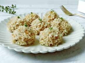 丸子肉质嫩滑、嚼感十足、真是唇齿生香。