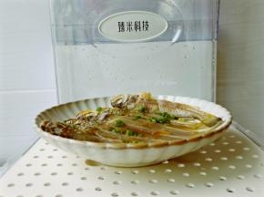 出锅了，撒点葱花。