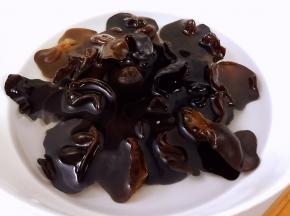 干木耳水泡发