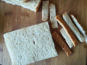 面包片切边，备用