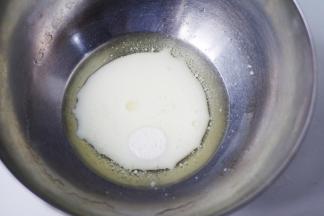 牛奶中加入玉米油