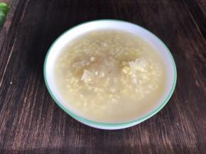 盛出装入容器中