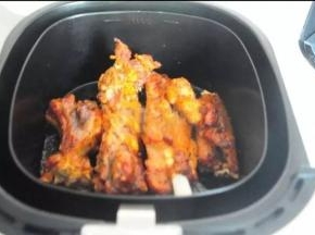 160度15分钟，之后，翻面160度，再烤10分钟