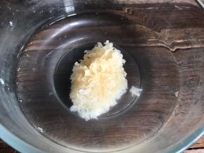 银耳提前3小时泡发
