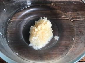 银耳提前3小时泡发