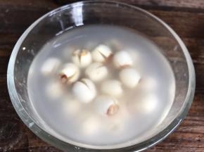 莲子提前3小时泡发