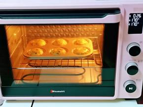 上下管170度烤15～20分钟。(具体温度及时间请根据自家烤箱性能另定）