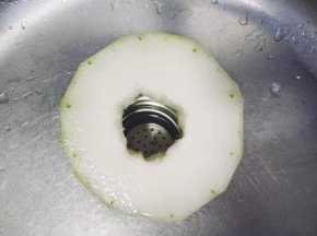 1.冬瓜去皮去籽