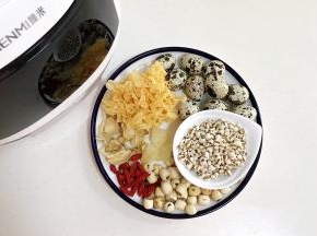 准备好需要的食材。