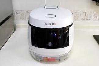 合上盖子，选择“汤粥”功能，时长为50分钟。