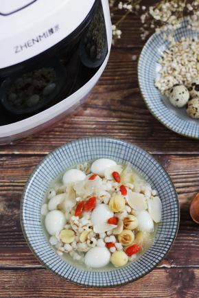 看起来是不是特别丰富，当早餐或下午茶点心都不错。