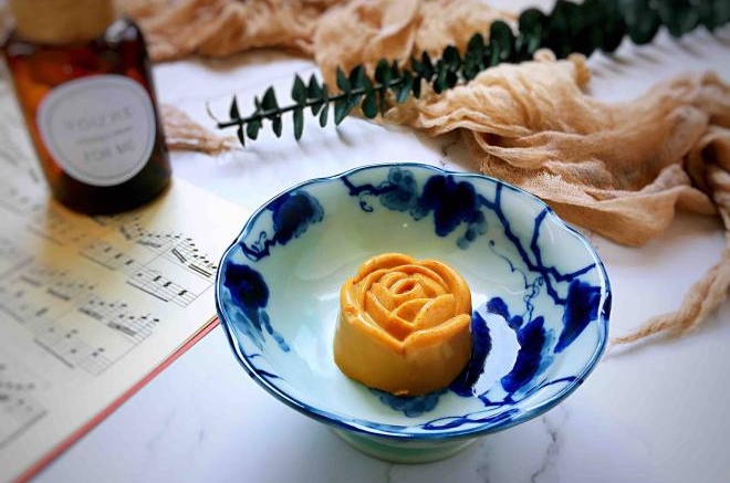 醇香幼滑奶茶冻