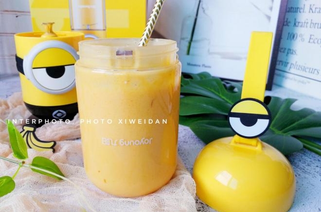 芒果酸奶思慕雪