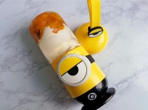 装上搅拌头，启动搅拌40秒即可。