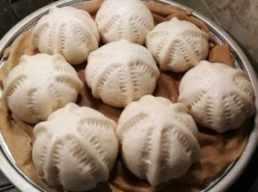 水烧开后蒸20分钟  再焖3分钟 