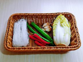 准备食材，量可以根据个人胃口增减。