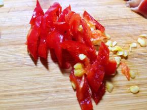 红辣椒切丝