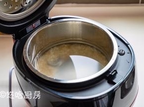 具体水量根据个人喜好来加，我加到离刻度2 的位置稍差一点的地方。