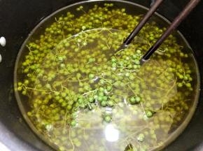 加入菜籽油，用菜籽油更好哦