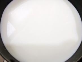 最小火加热到40度白糖融化离火