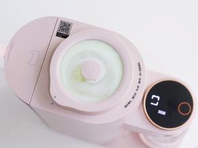 豆浆机进入工作状态。