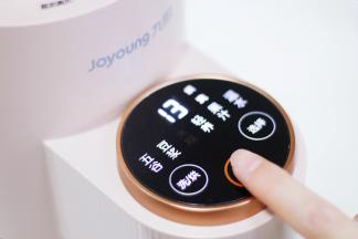 在操作界面选择“米糊”程序。