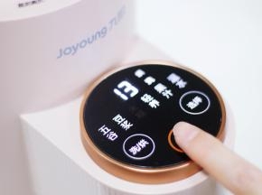 在操作界面选择“米糊”程序。