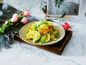 快速出锅装盘。