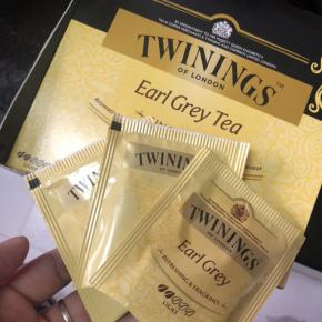 茶叶安排，2-3-4包随便，你开心喜欢就好，由于姑娘要吃，我就加了2包～一包2克～没有这个茶叶的就用其他茶叶自己弄碎好了～