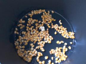 爆了一颗出来后，盖上盖子