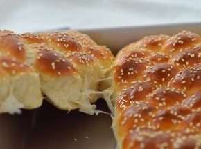 松软有拉丝
