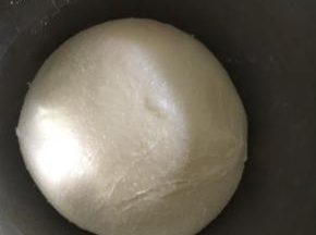 取出整好形常温下盖上保鲜膜发酵，没有具体时间。