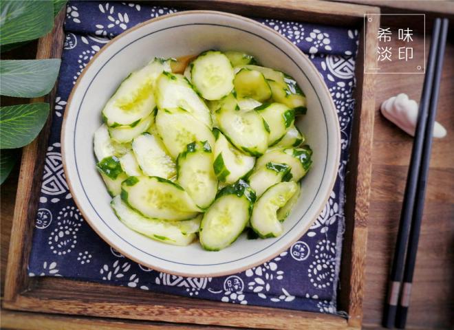 凉拌清爽黄瓜