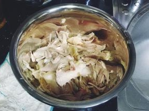 凉到不烫手后手撕碎