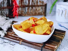 盛出装盘，撒上熟白芝麻。