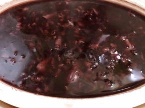 等凉后放入冰箱冷藏后食用