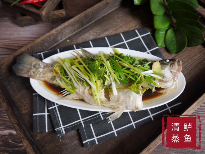 原汁原味，香嫩无比--清蒸鲈鱼
