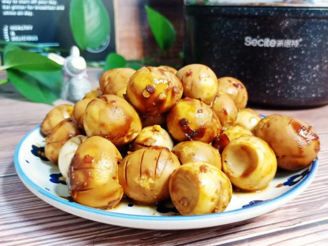 香辣啤酒卤鹌鹑蛋