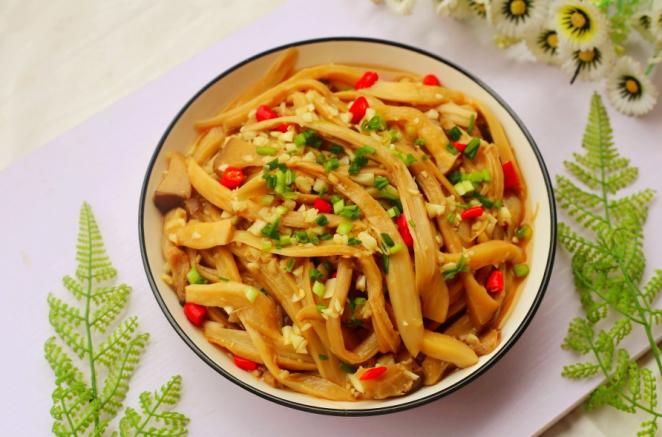 凉拌手撕杏鲍菇