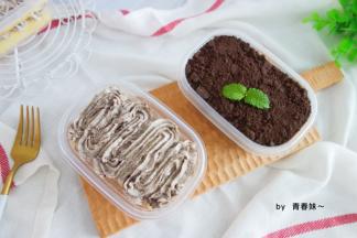 表面可以撒一层奥利奥饼干碎