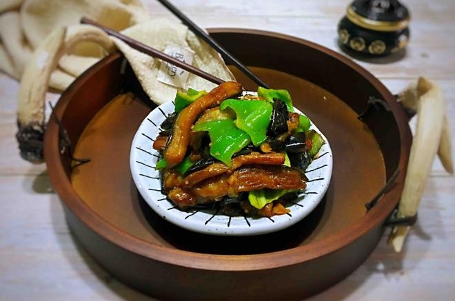 干煸手撕茄条